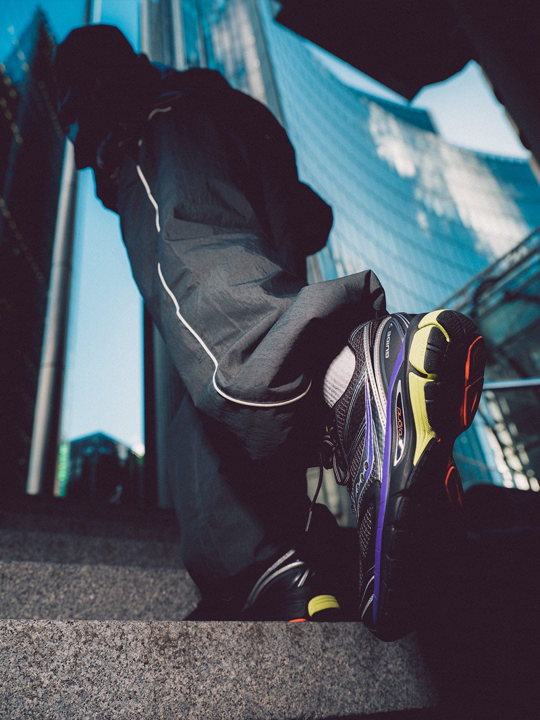 Saucony Progrid Guide 7 'Black Multi' - Kick Game