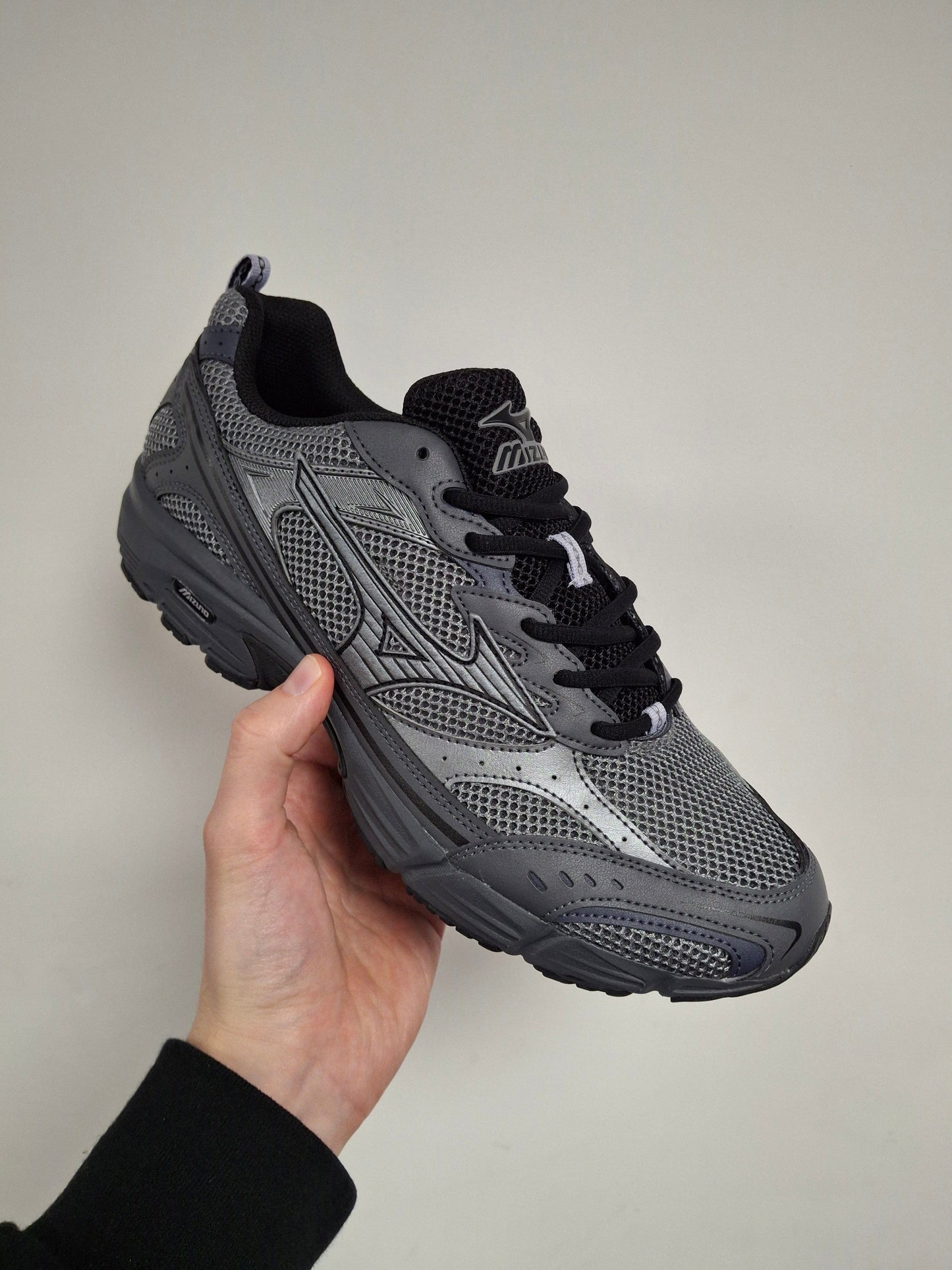Mizuno MXR Sport 'Quiet Shade Silver Iron Gate' - Kick Game