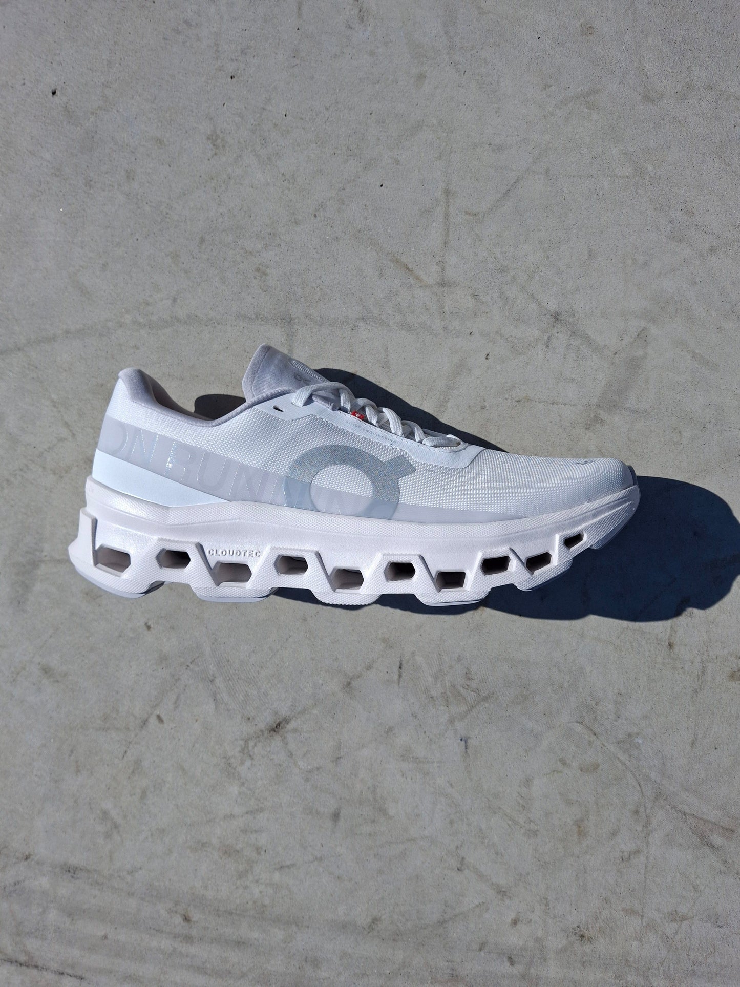 On Cloudmonster 1 'White White' - Kick Game