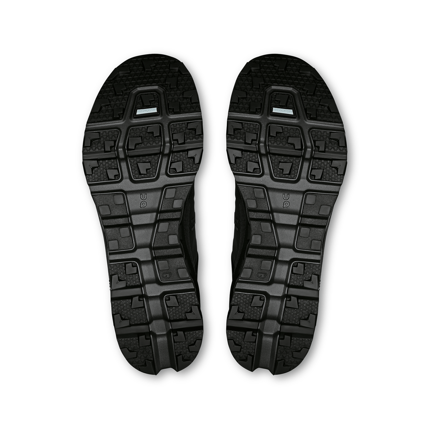 On Cloudvista 2 'Black Black' - Kick Game