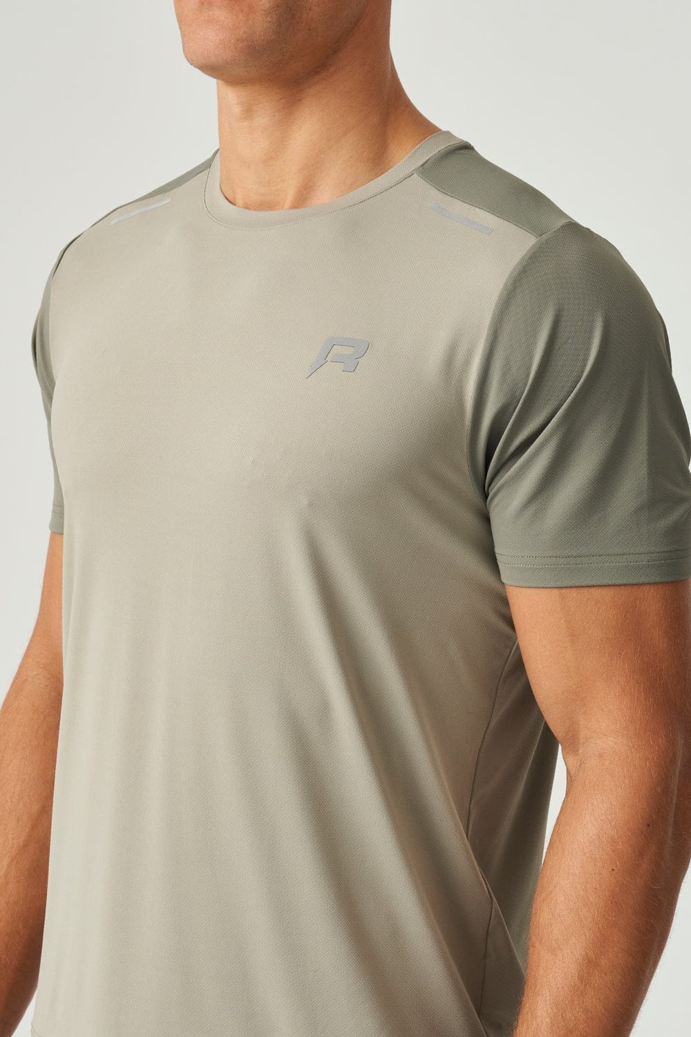 Flight T-Shirt - Khaki/Sand - Kick Game