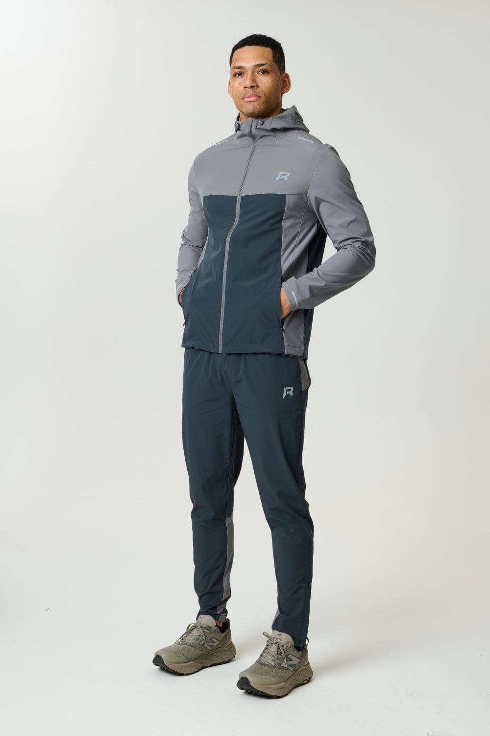 FLIGHT WINDBREAKER - GARGOYLE / ASH GREEN - Kick Game