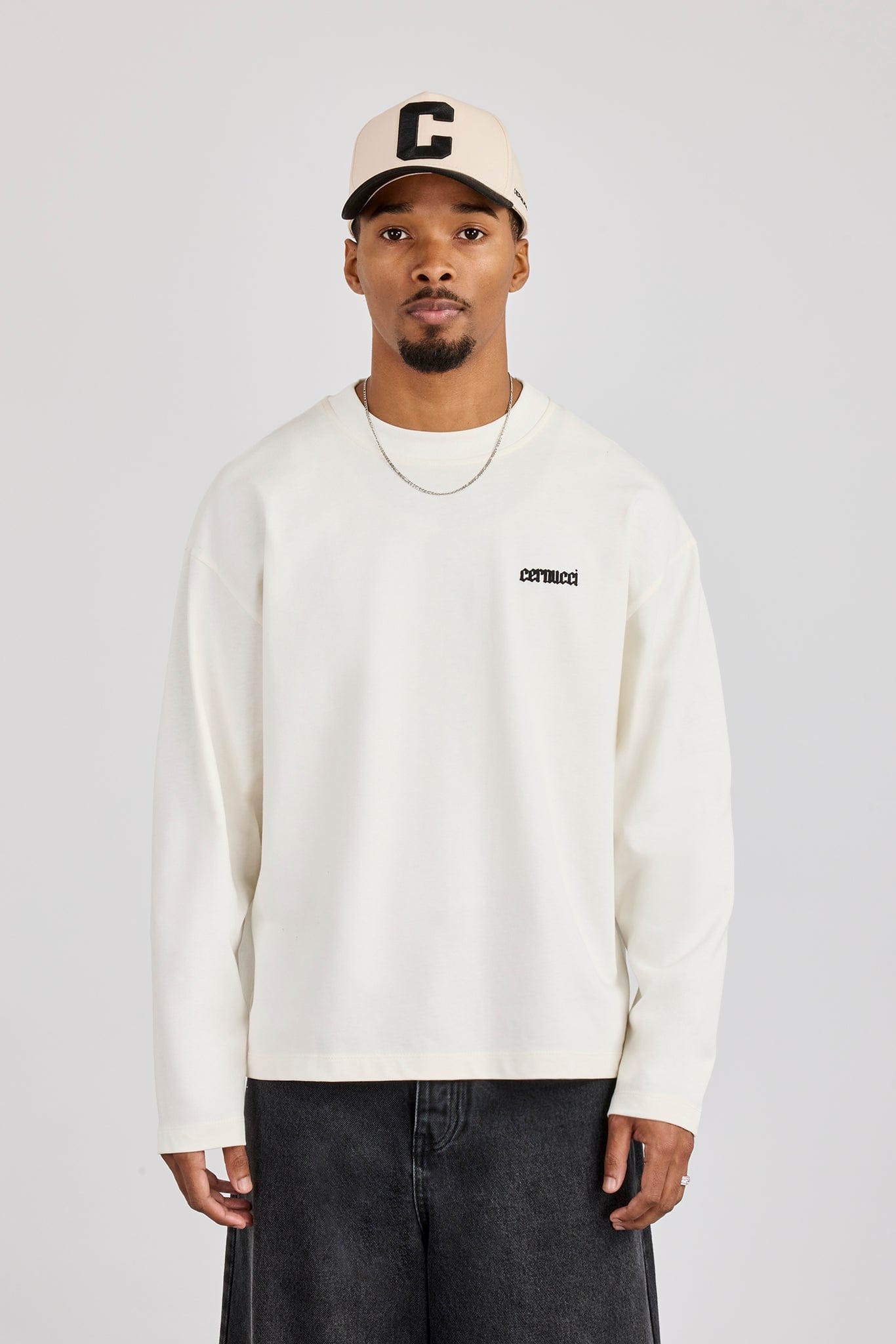 Long Sleeve Rio Graphic Print T-Shirt - Off White - Kick Game