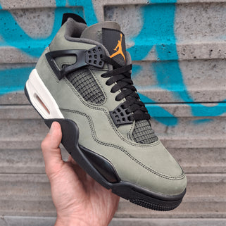 Air Jordan 4