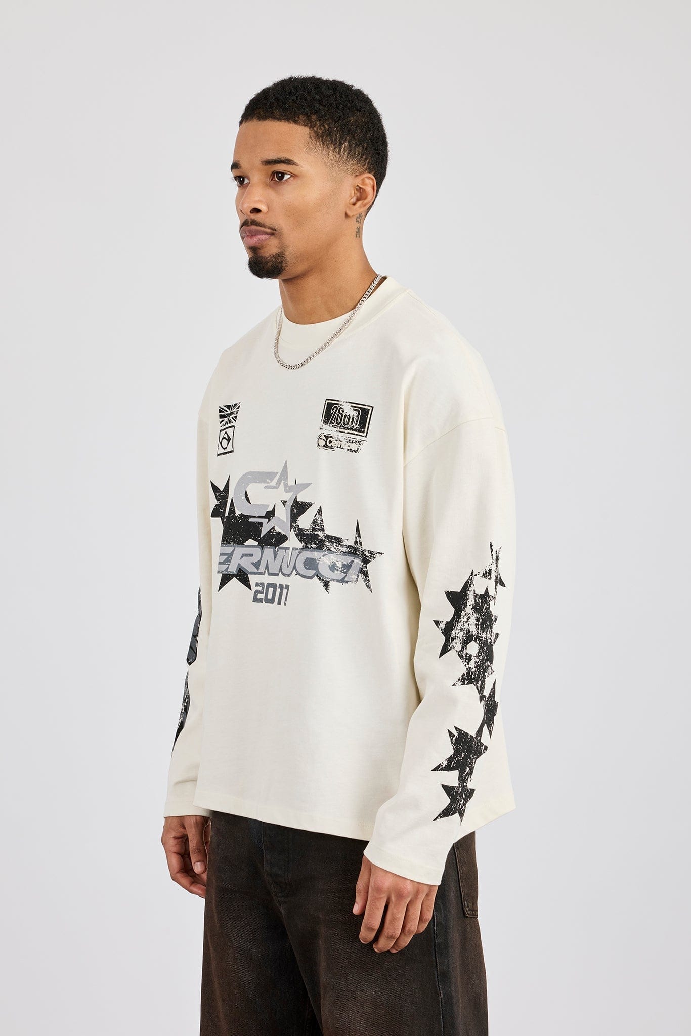 Long Sleeve Cernucci 2017 Graphic T-Shirt - Off White - Kick Game