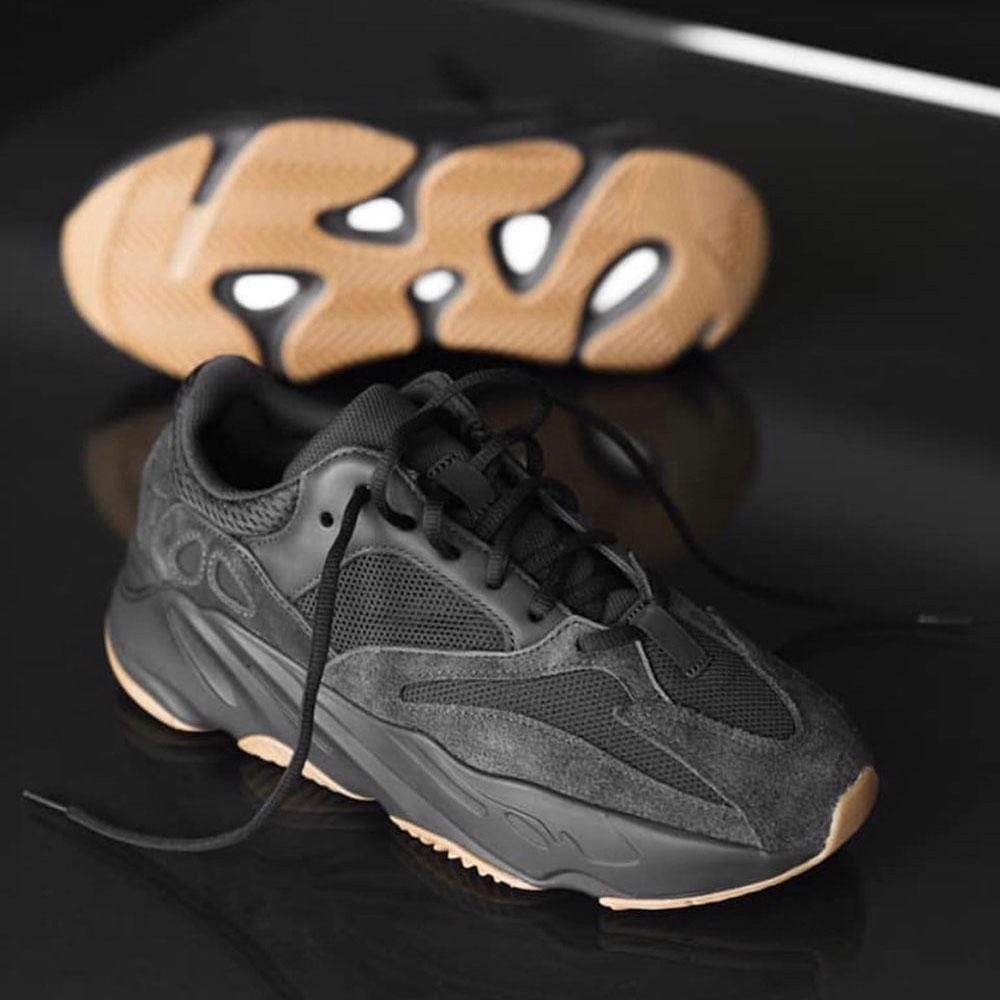 Adidas Yeezy Boost 700 Utility Black - Kick Game