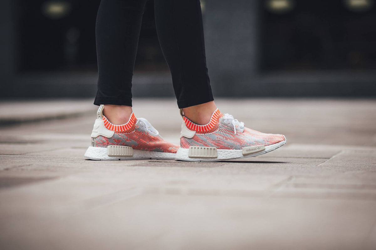 Adidas NMD_R1 Primeknit Camo Pack Solar Red - Kick Game