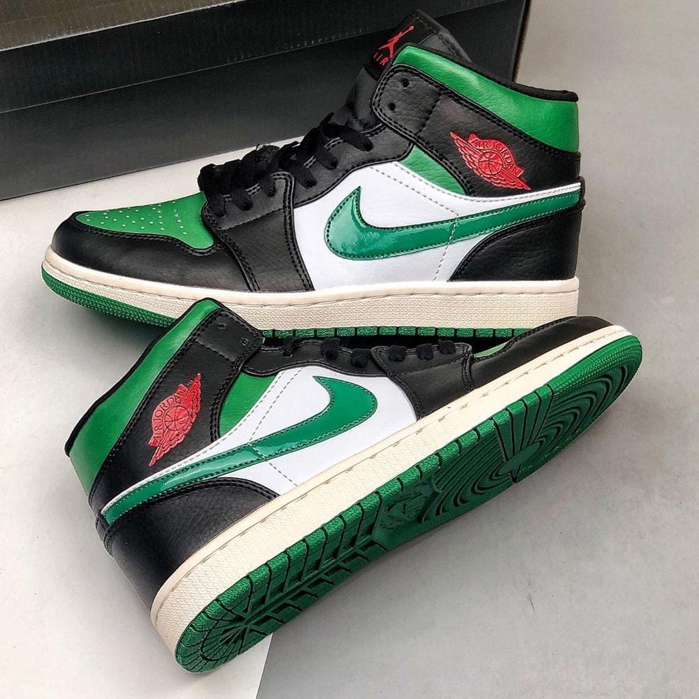 Air Jordan 1 Mid 'Pine Green' - Kick Game