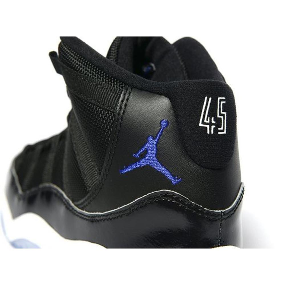 Air Jordan 11 PS Space Jam Monster Mash - Kick Game