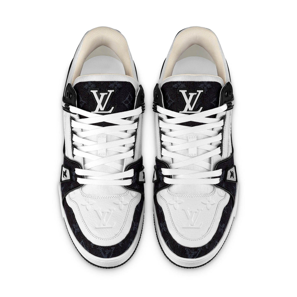 Pre-owned Louis Vuitton Black And White Lv Trainers Shoes In Black/white