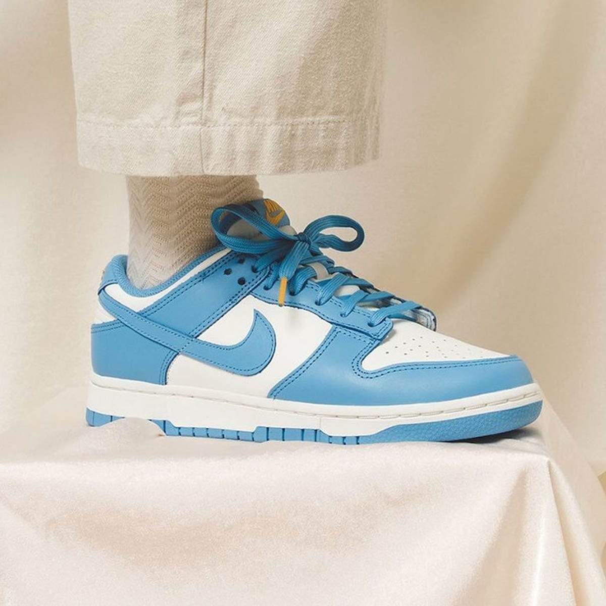 Nike Dunk Wmns Low 'Coast' - Kick Game