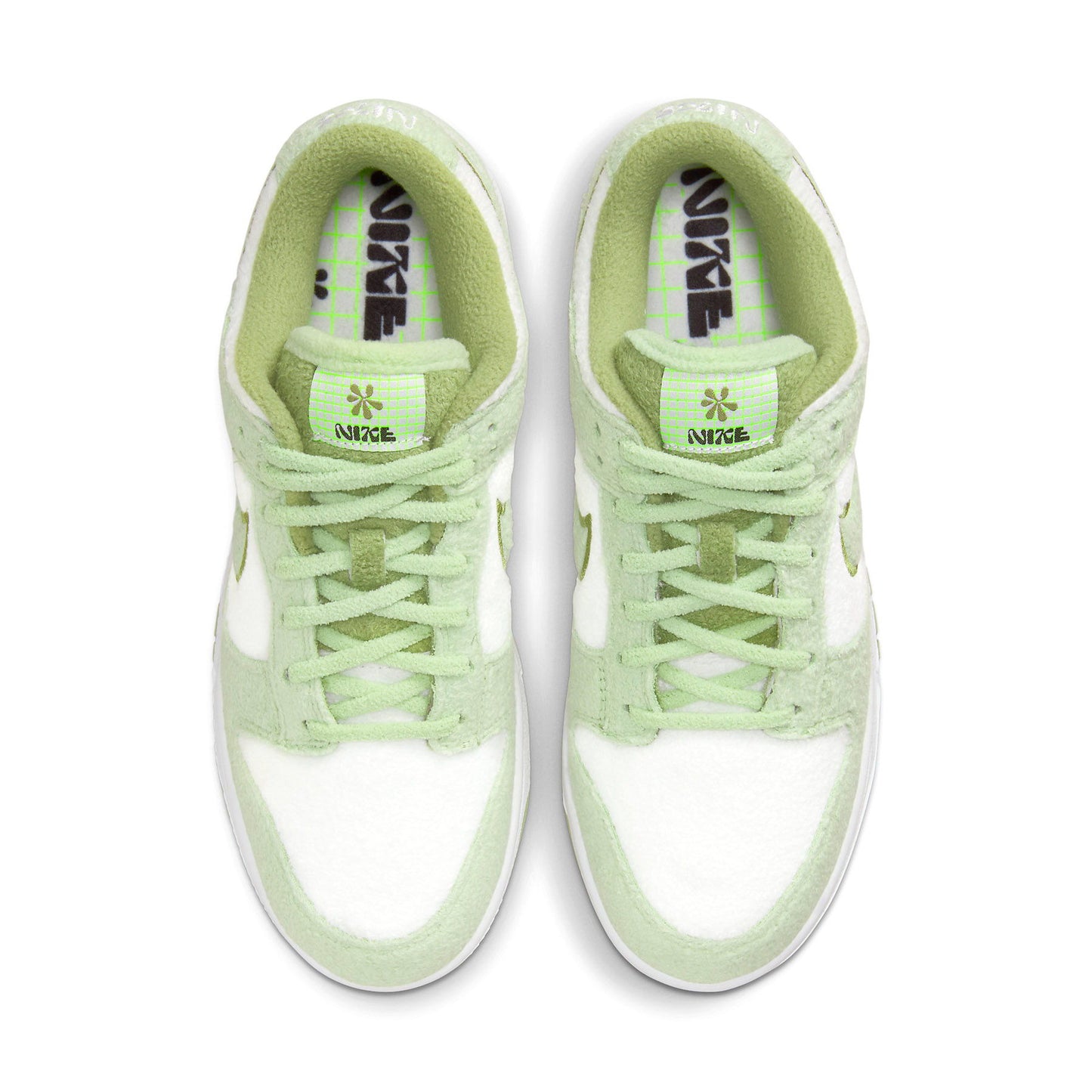 Nike Dunk Low SE Wmns 'Fleece - Honeydew' - Kick Game