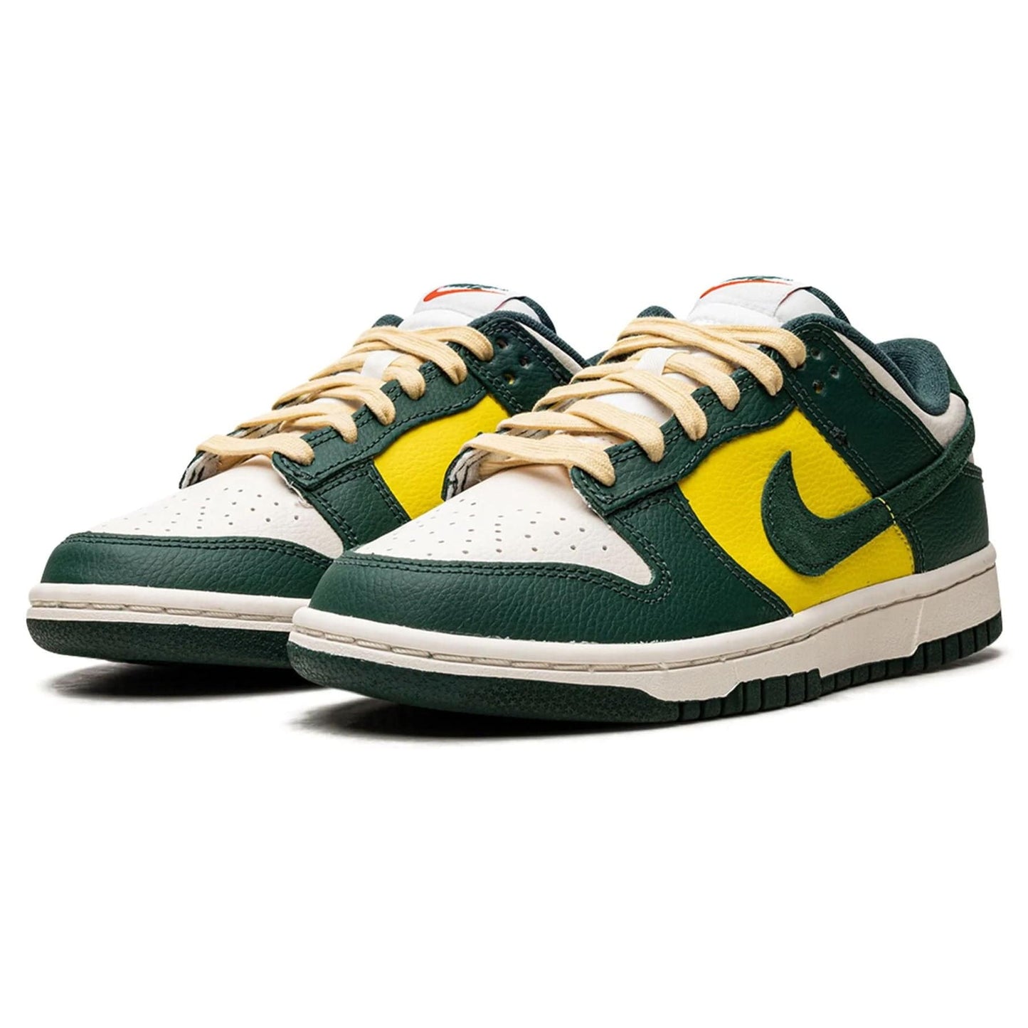 Nike Dunk Low SE Wmns 'Noble Green' - Kick Game