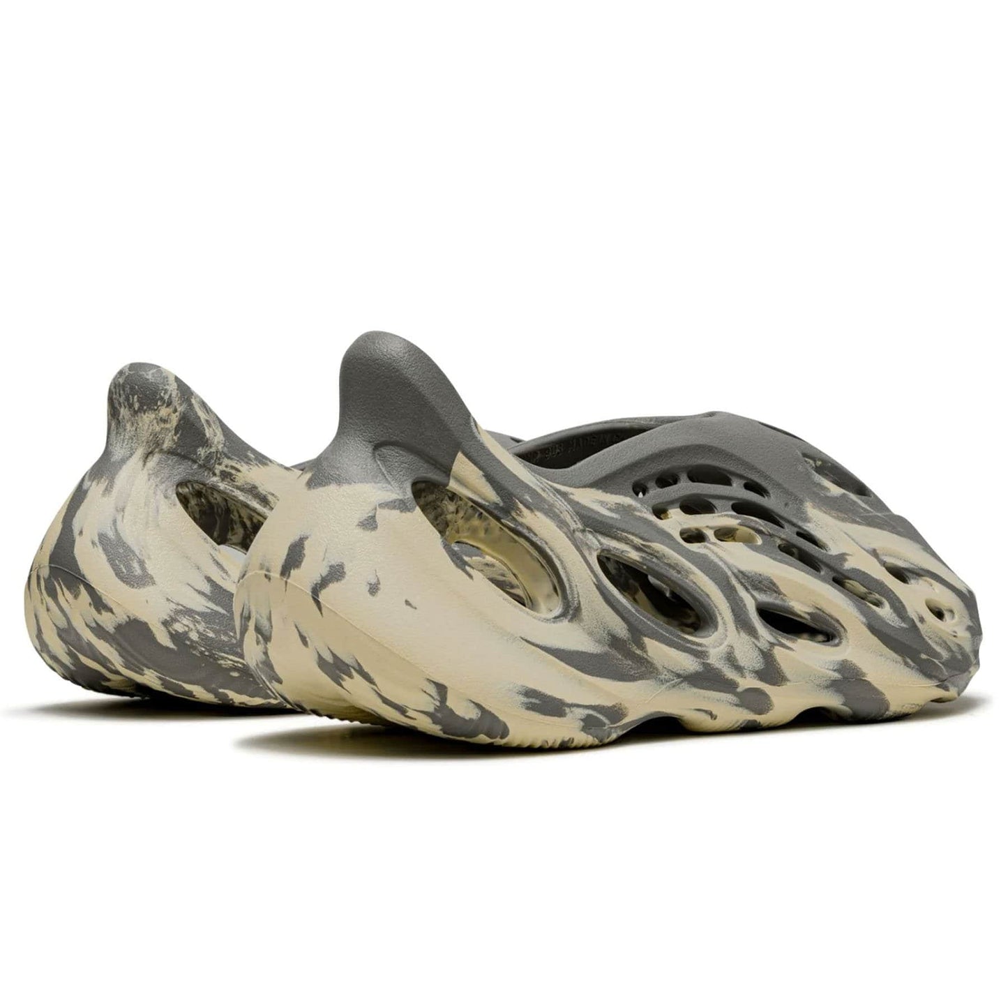 Yeezy Foam Runner 'MXT Moon Grey' - Kick Game