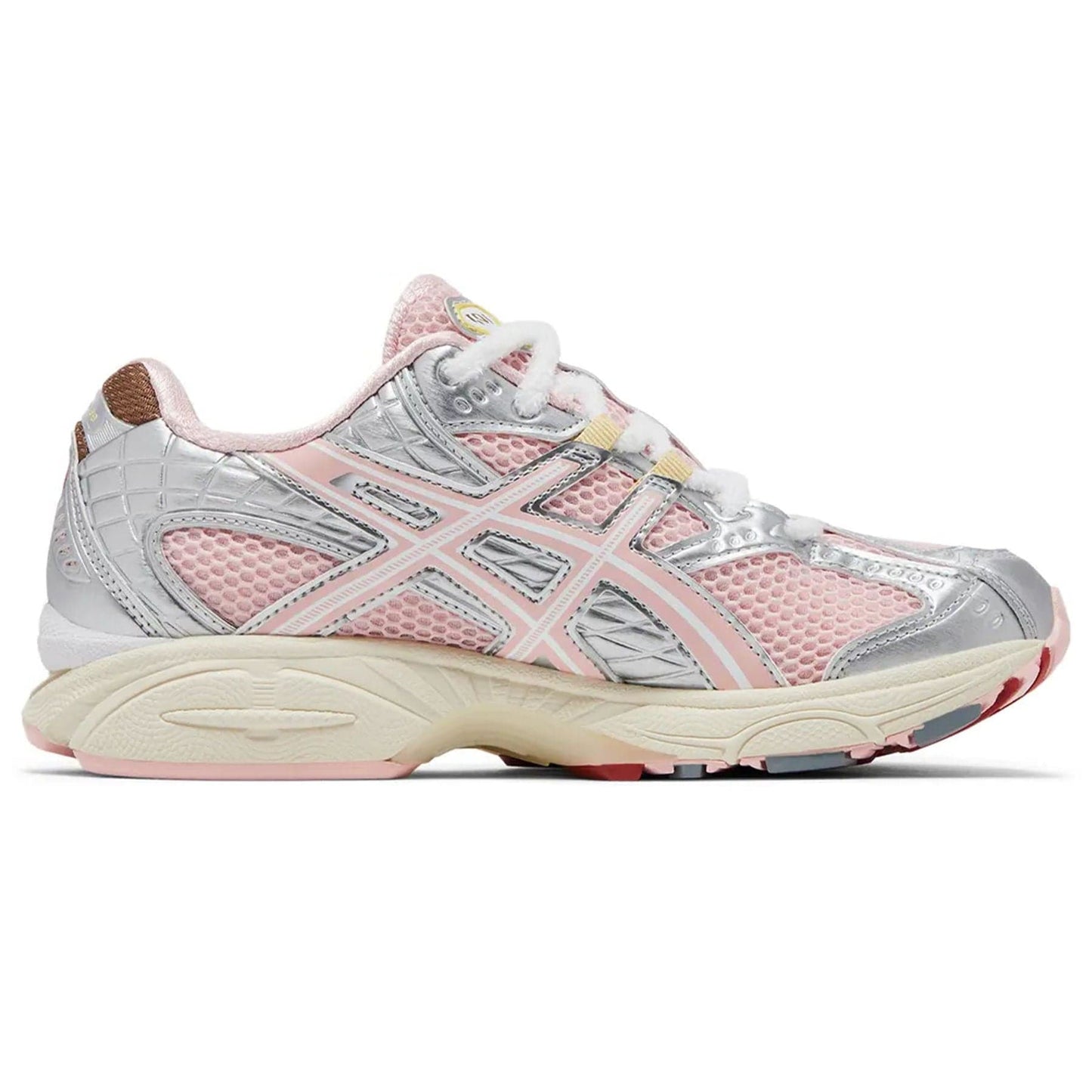 VANDYTHEPINK x atmos x ASICS Gel Nimbus 10.1 'Strawberry' - Kick Game