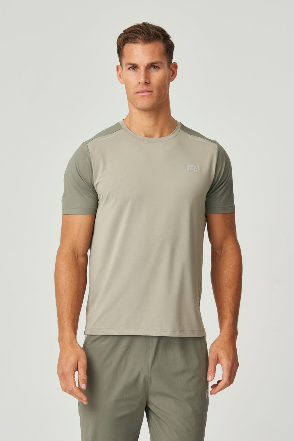 Flight T-Shirt - Khaki/Sand - Kick Game