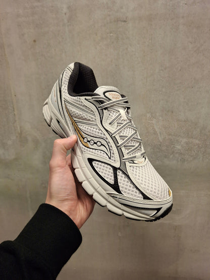 Saucony Progrid Guide 7 'Onyx Gold' - Kick Game