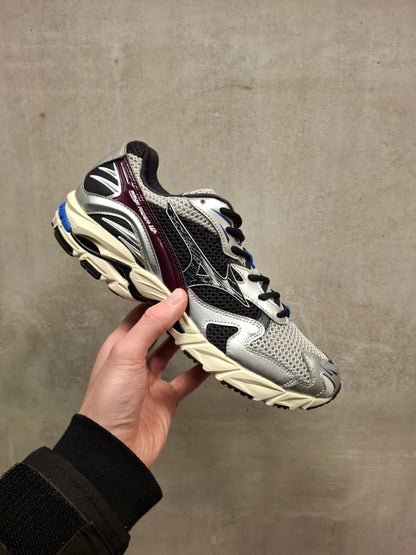 Mizuno Wave Rider 10 Sport 'Harbor Mist Black Fig' - Kick Game