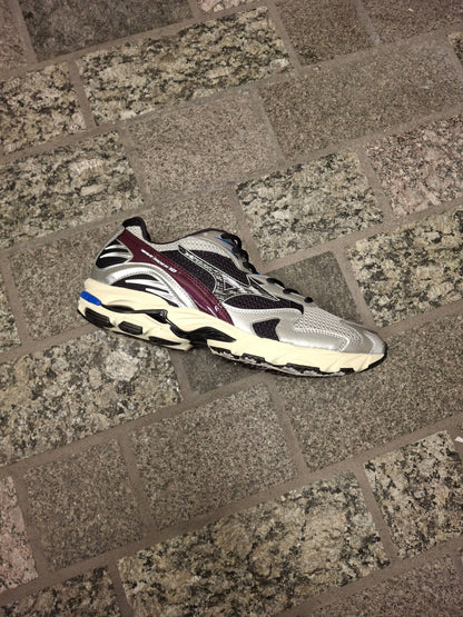 Mizuno Wave Rider 10 Sport 'Harbor Mist Black Fig' - Kick Game