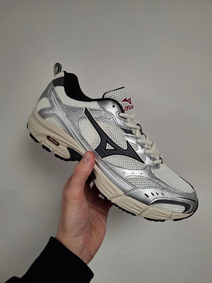 Mizuno MXR Sport 'Snow White Magnet Silver' - Kick Game