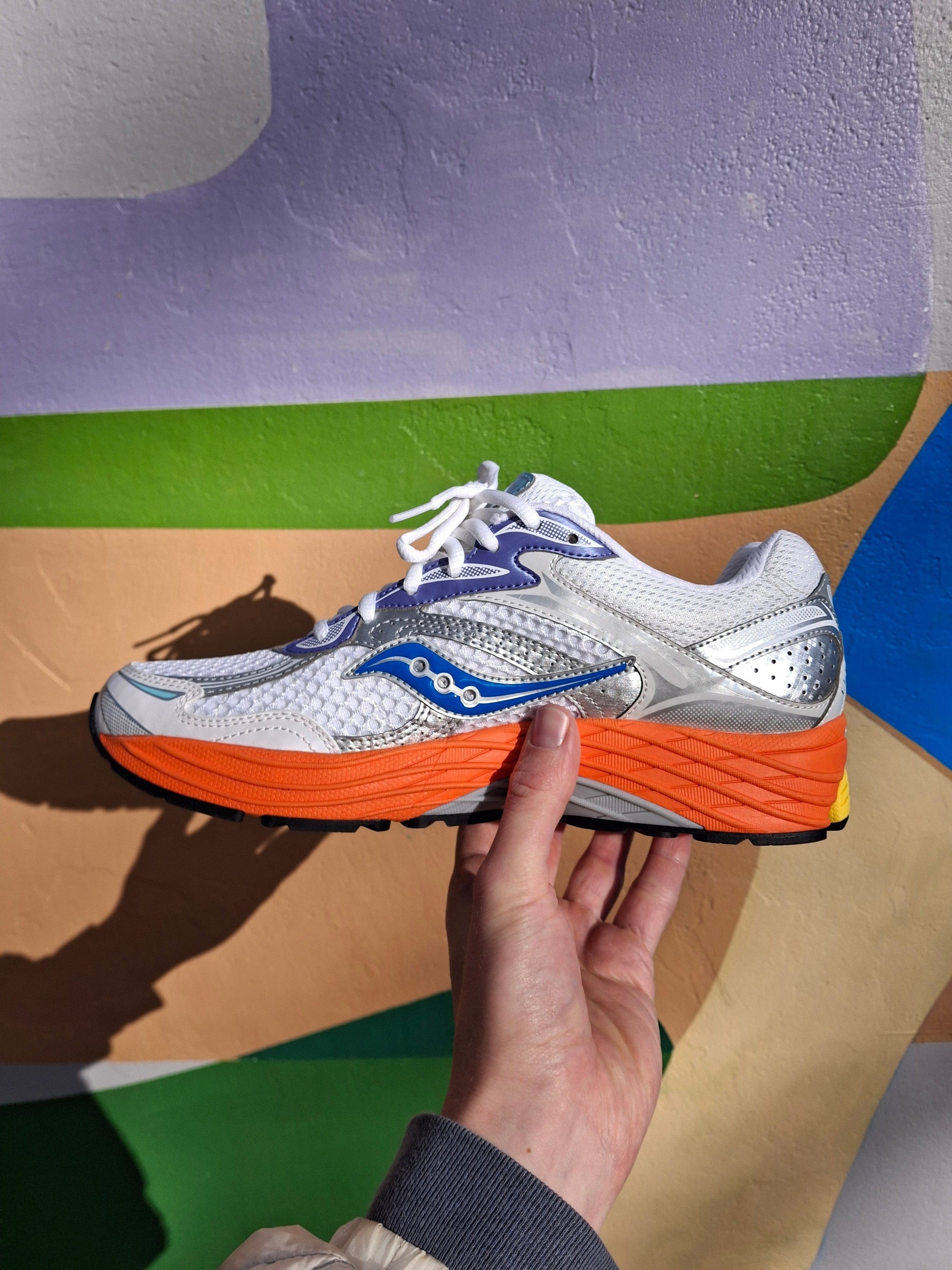Saucony Progrid Omni 9 'White Multi' - Kick Game