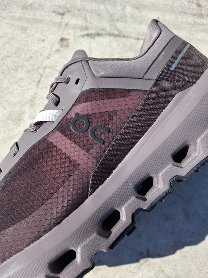 On Cloudvista 2 'Eclipse Pebble' - Kick Game