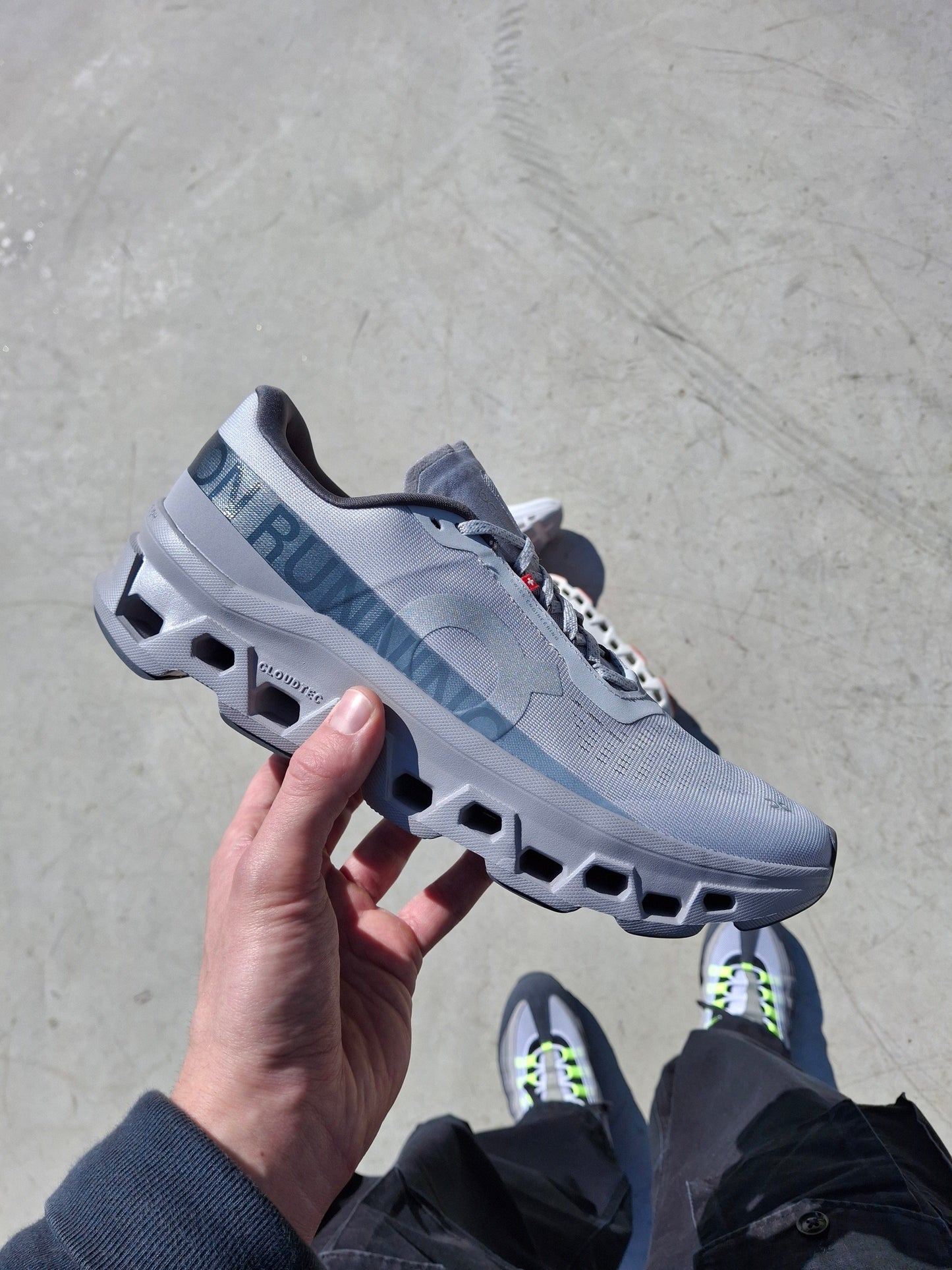On Cloudmonster 1 'Glacier Alloy' - Kick Game