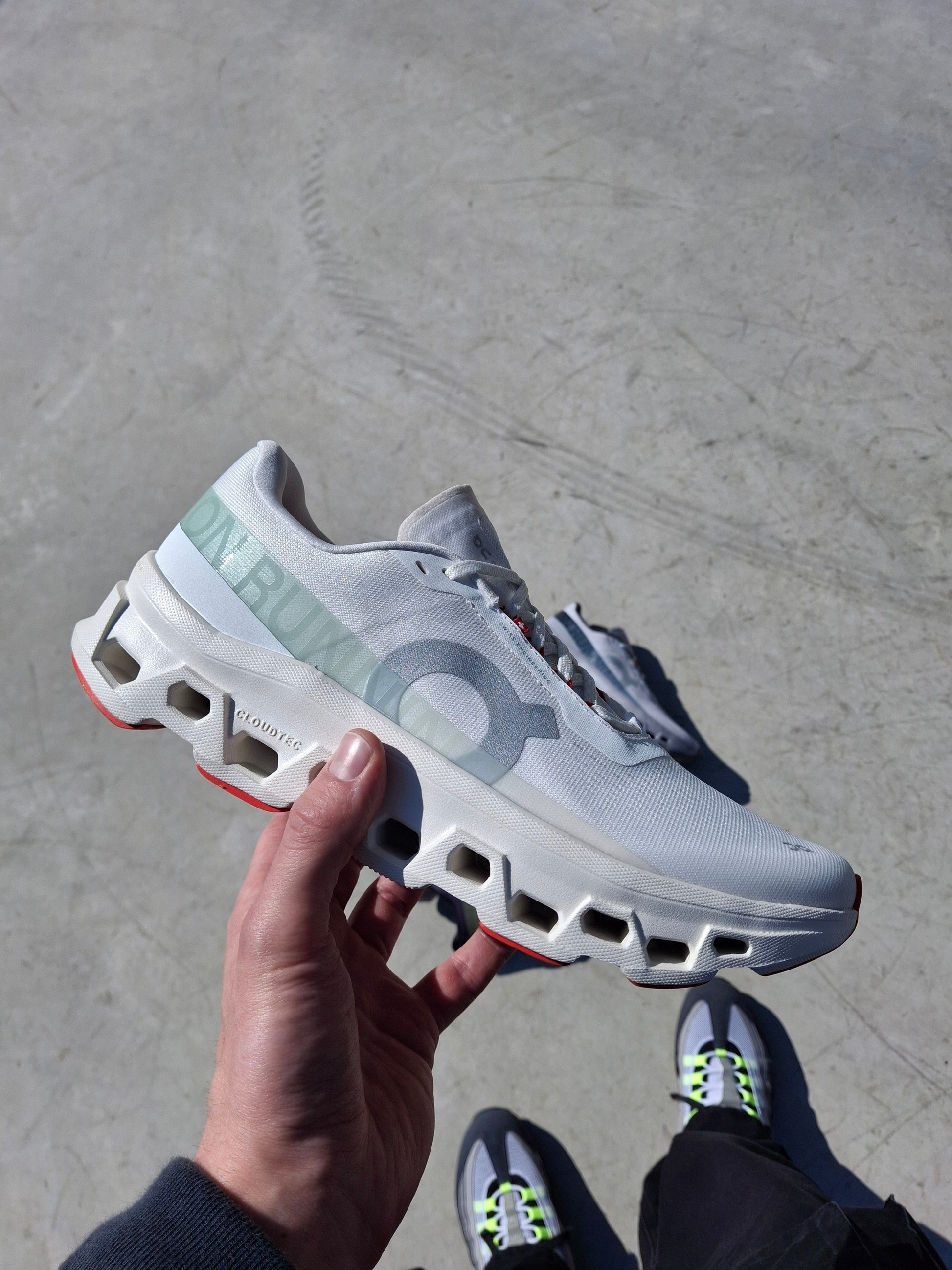 On Cloudmonster 1 'Ivory Creek' - Kick Game