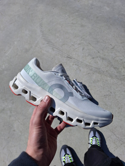 On Cloudmonster 1 'Ivory Creek' - Kick Game