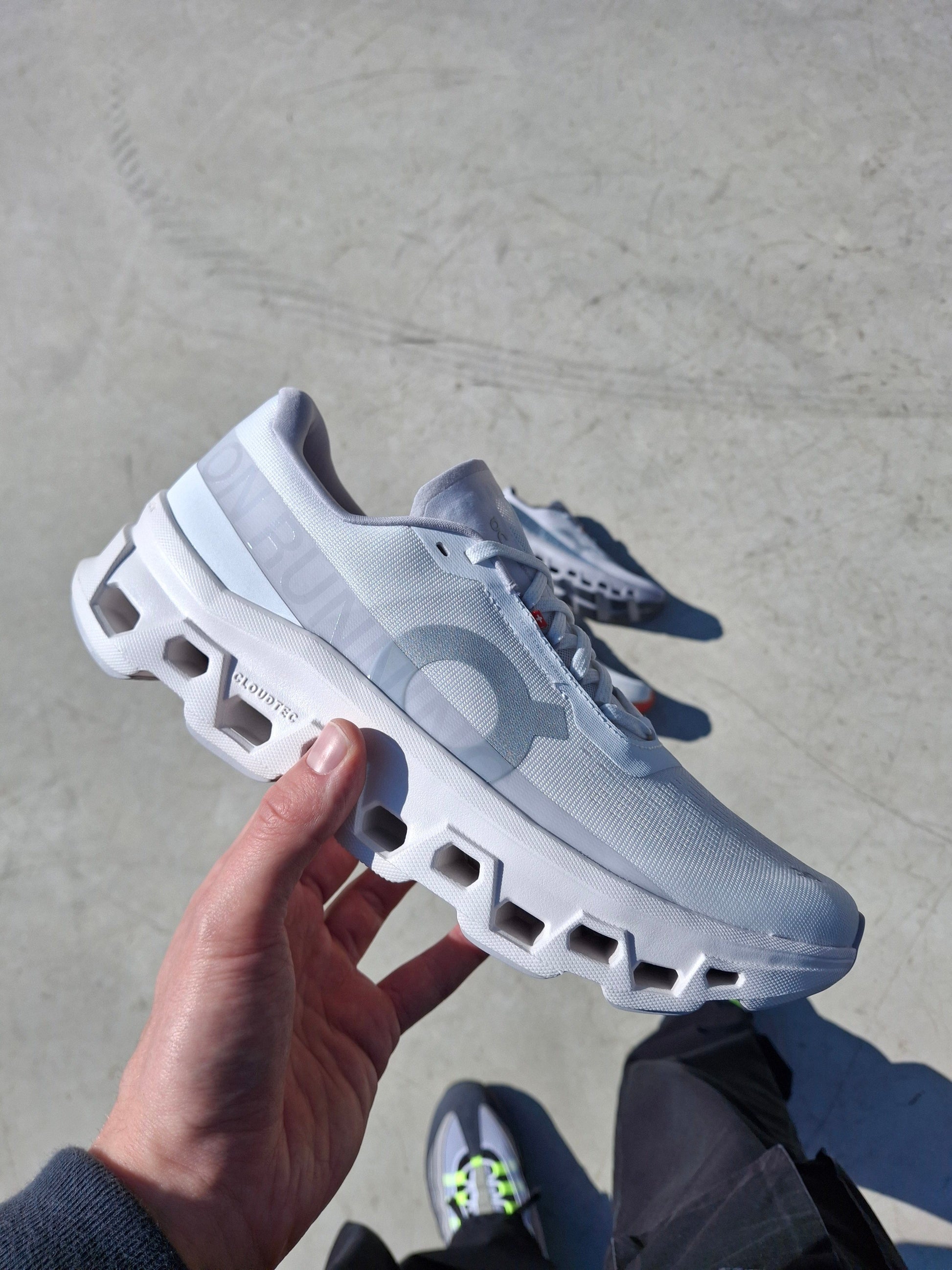 On Cloudmonster 1 'White White' - Kick Game