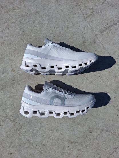 On Cloudmonster 1 'White White' - Kick Game