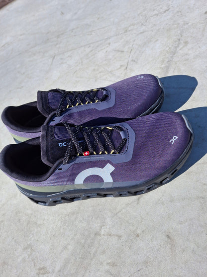 On Cloudmonster 1 'Flint Black' - Kick Game