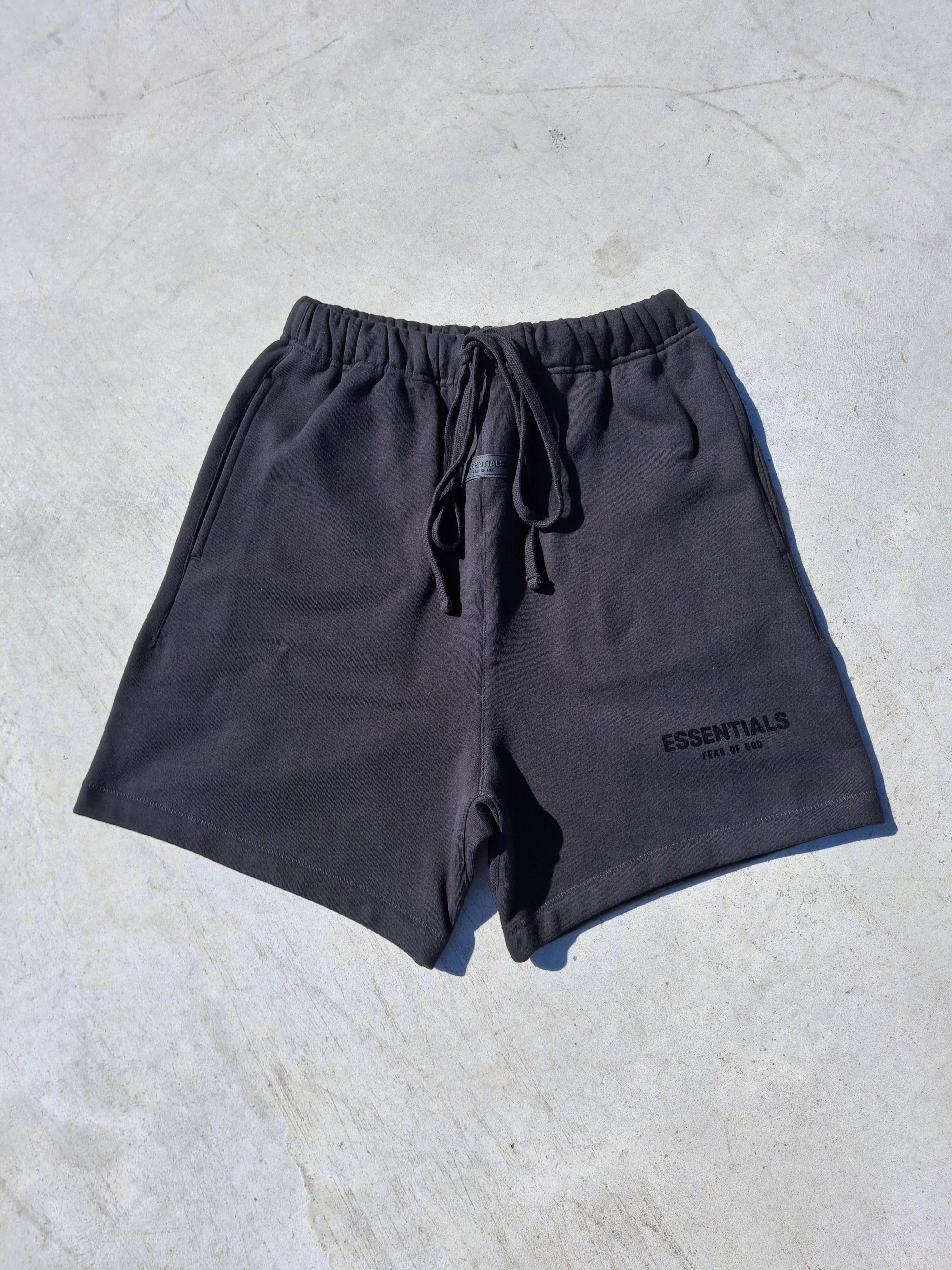 Fear of God Essentials Sweat Short 'Stretch Limo' (SS22) – Kick Game