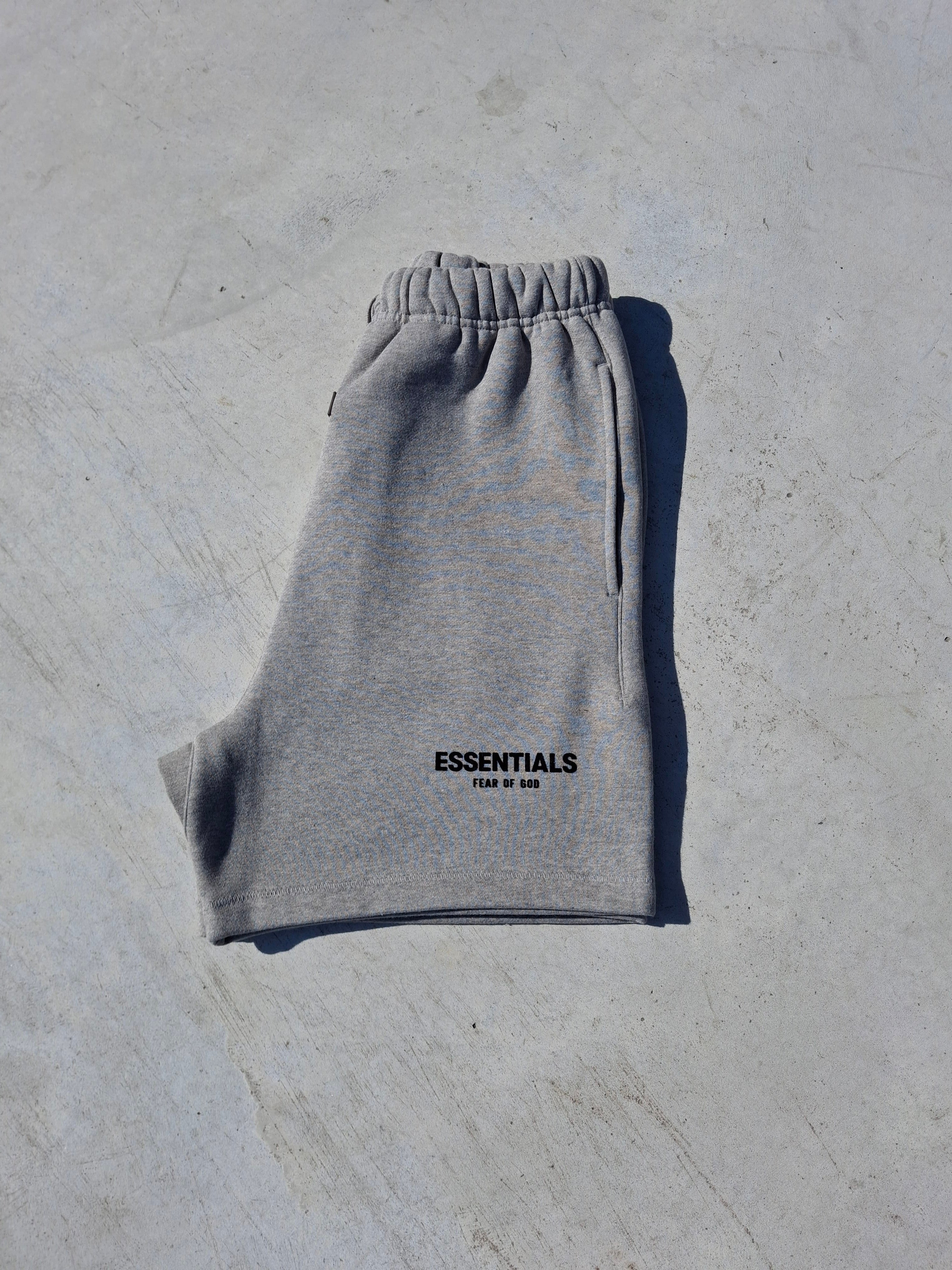 Fear of God Essentials Sweat Short 'Dark Oatmeal' (SS22) – Kick Game