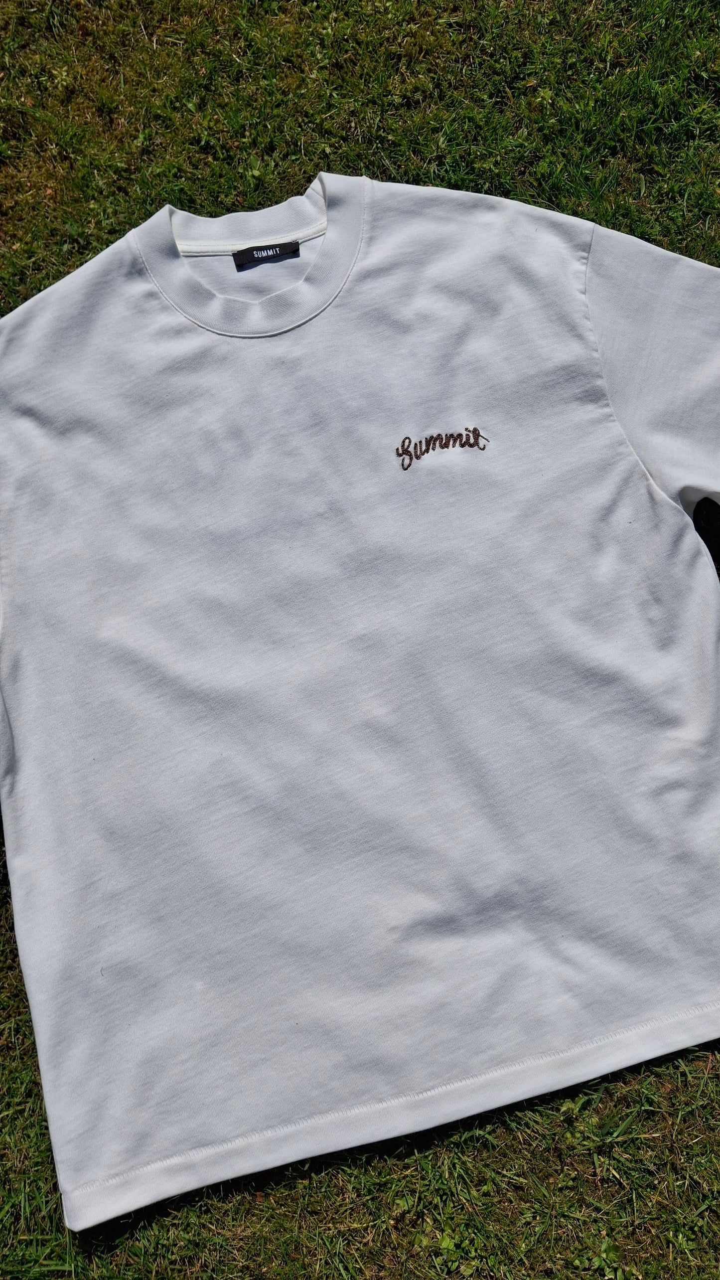 Summit Chainstitch T-Shirt 'Ecru' - Kick Game