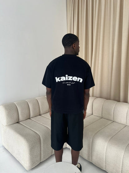 KAIZEN MARKET ARCH TEE BLACK - Kick Game