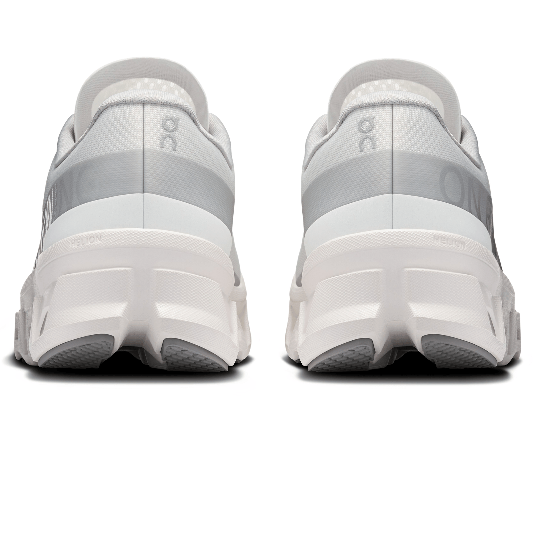 On Cloudmonster 1 'White White' - Kick Game