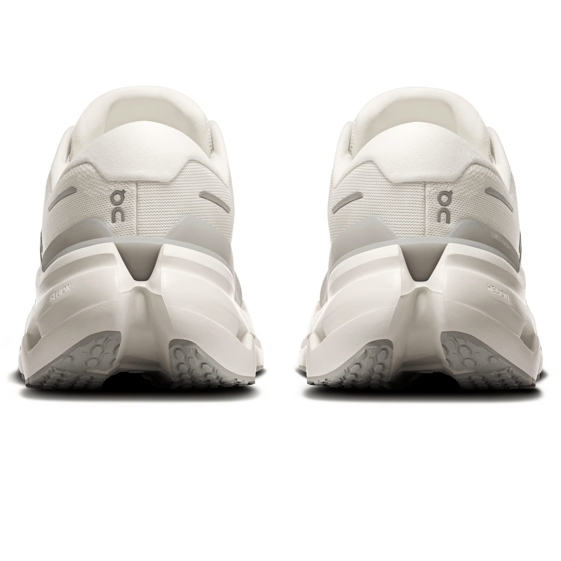 On Cloudrunner 3 'White Glacier' - Kick Game