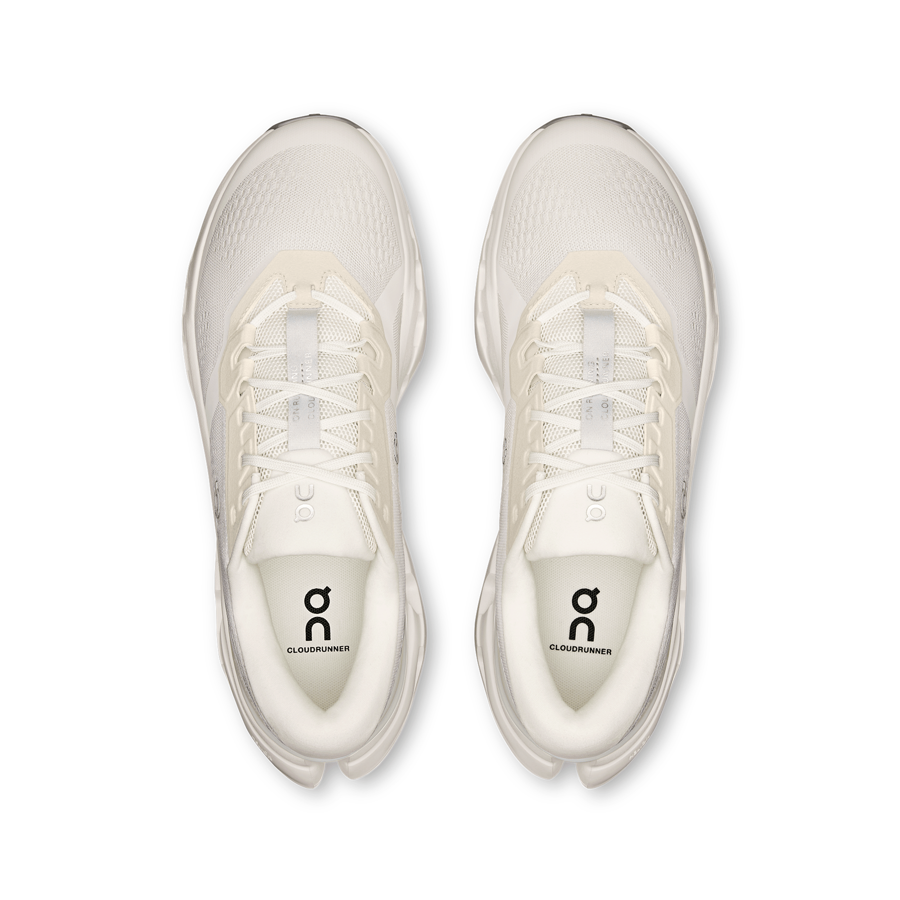 On Cloudrunner 3 'White Glacier' - Kick Game