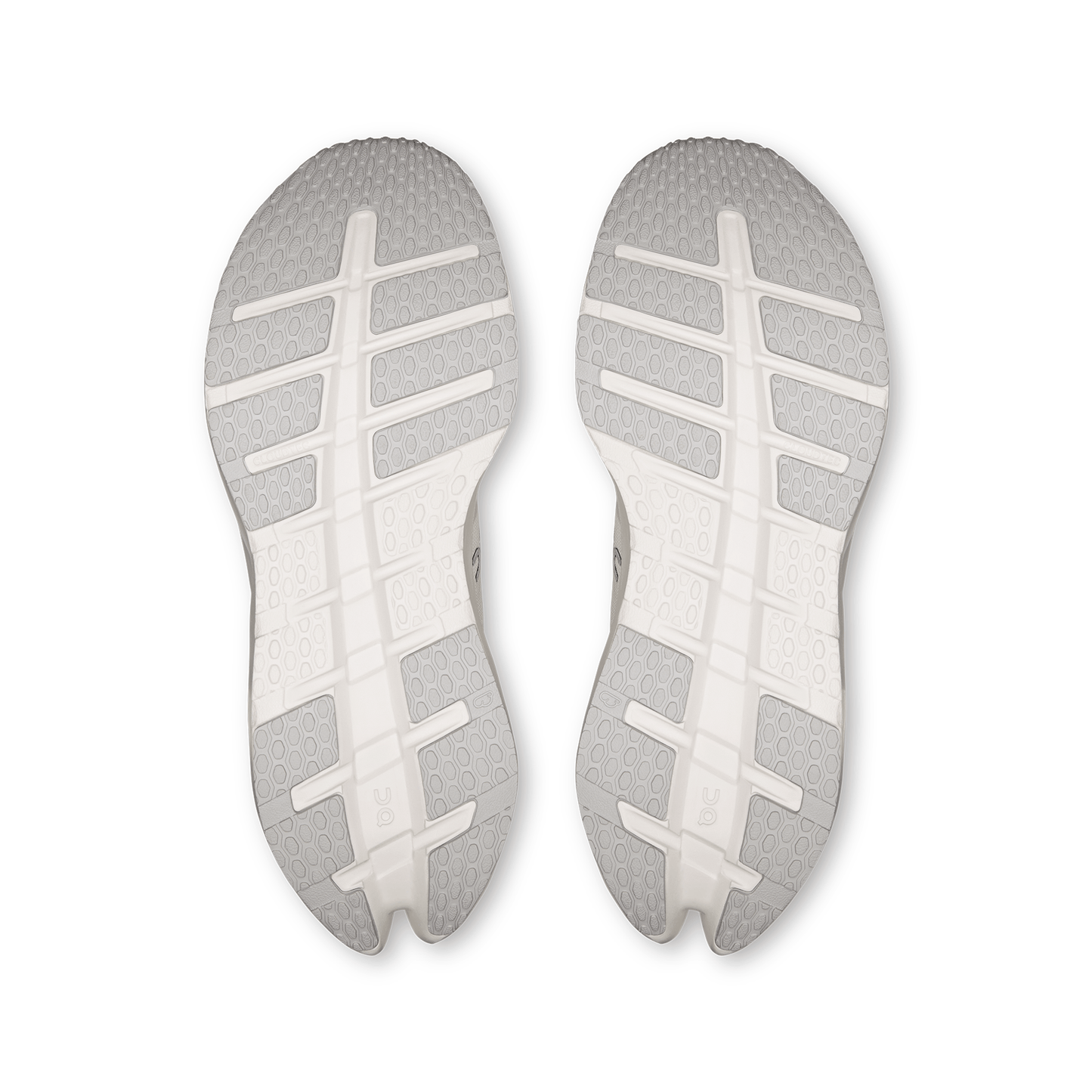 On Cloudrunner 3 'White Glacier' - Kick Game