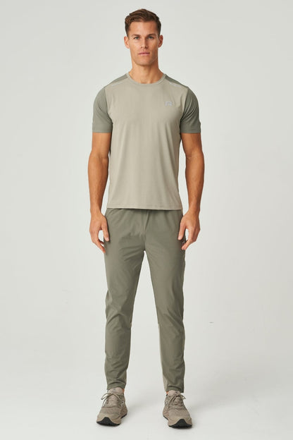 Flight T-Shirt - Khaki/Sand - Kick Game
