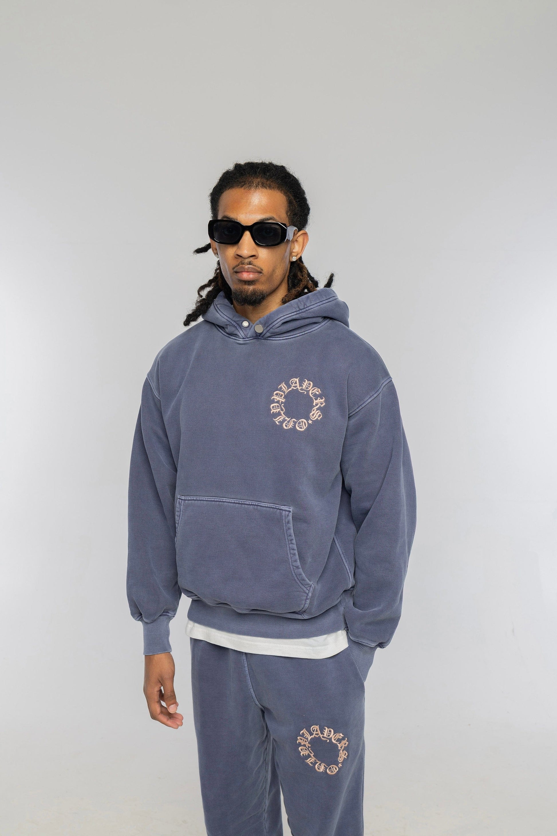 PLAYERS ONLY WASHED NAVY EMBROIDERED HOODIE - Kick Game