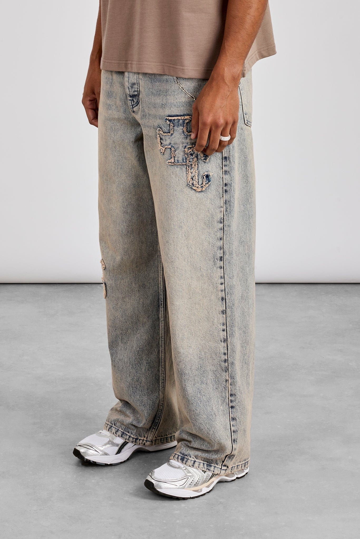 Cernucci Baggy Applique Jean - Antique Wash - Kick Game