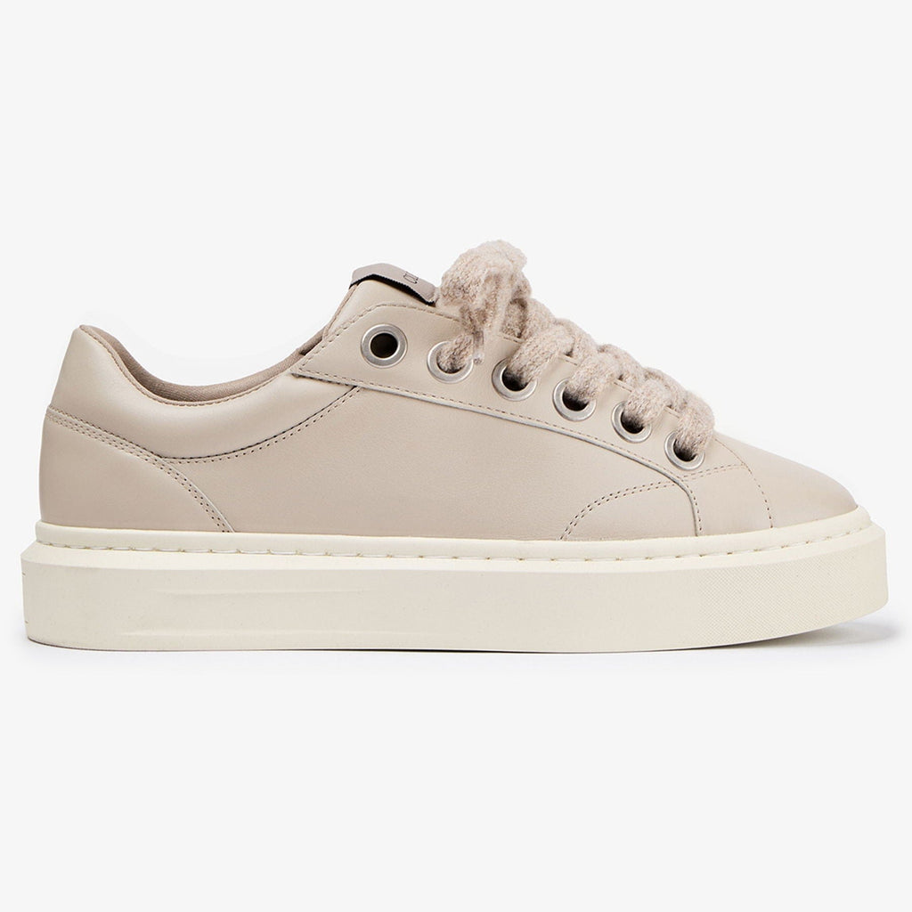 Cleens Ace 'Crème' - Kick Game