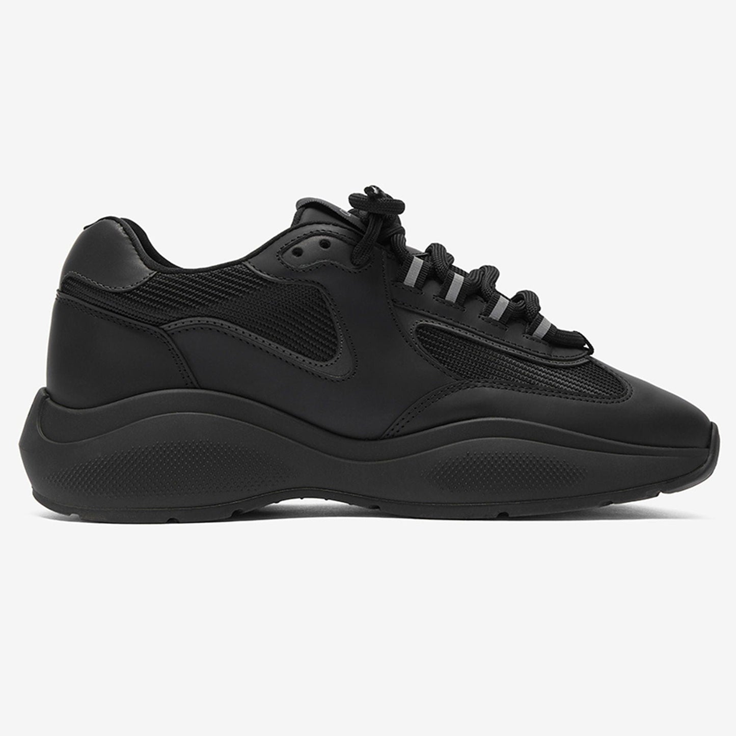 Cleens Podium 'Black Mono' - Kick Game