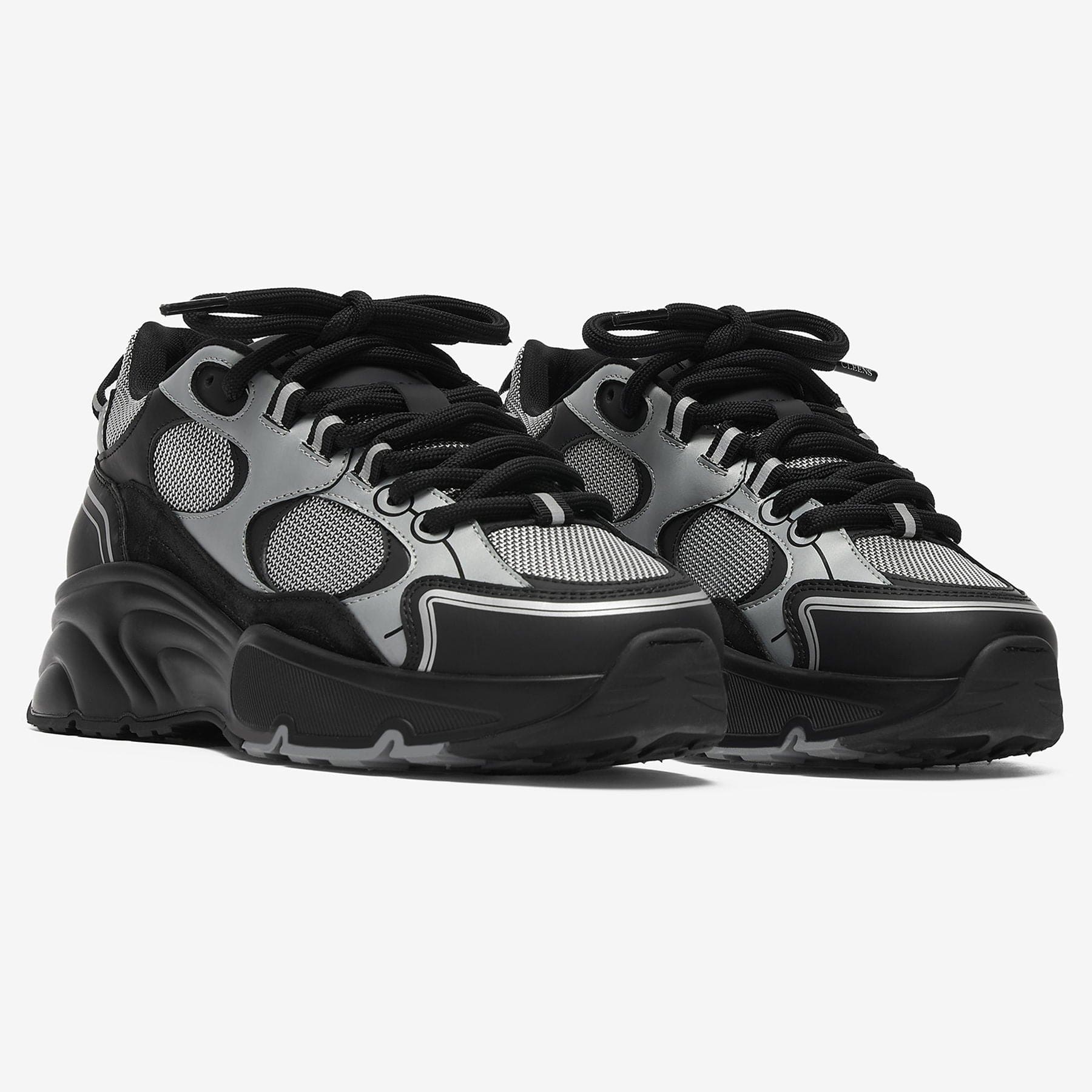 Cleens Pulse Runner 'Silver Bullet' - Kick Game