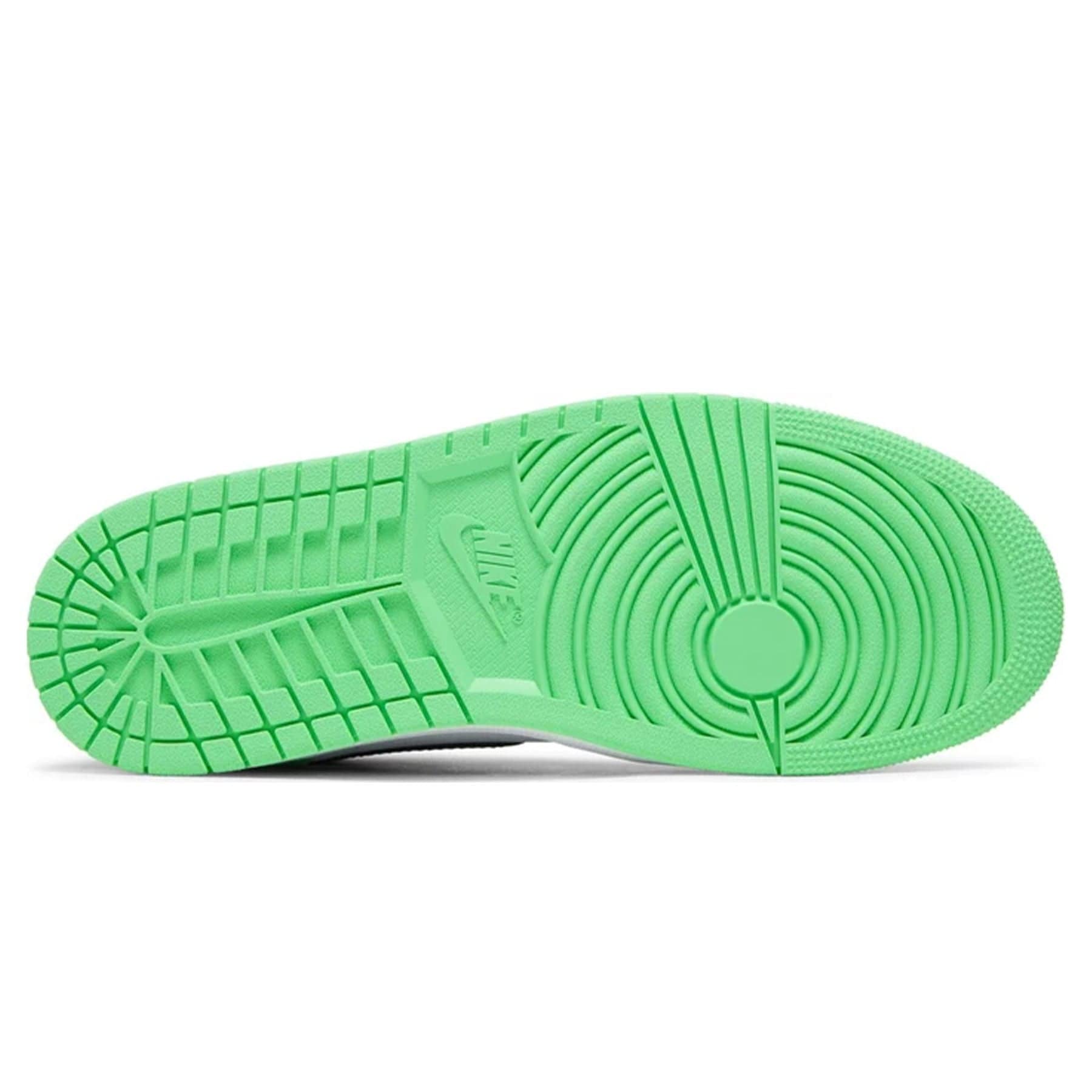 NIKE ナイキ Air Jordan 1 エアジョーダン ハイ オージー グリーングロー ハイカットスニーカー グリーン US8.5/26.5cm  DZ5485-130 : BRING Yahoo!ショップ - 通販 - Yahoo!ショッピング