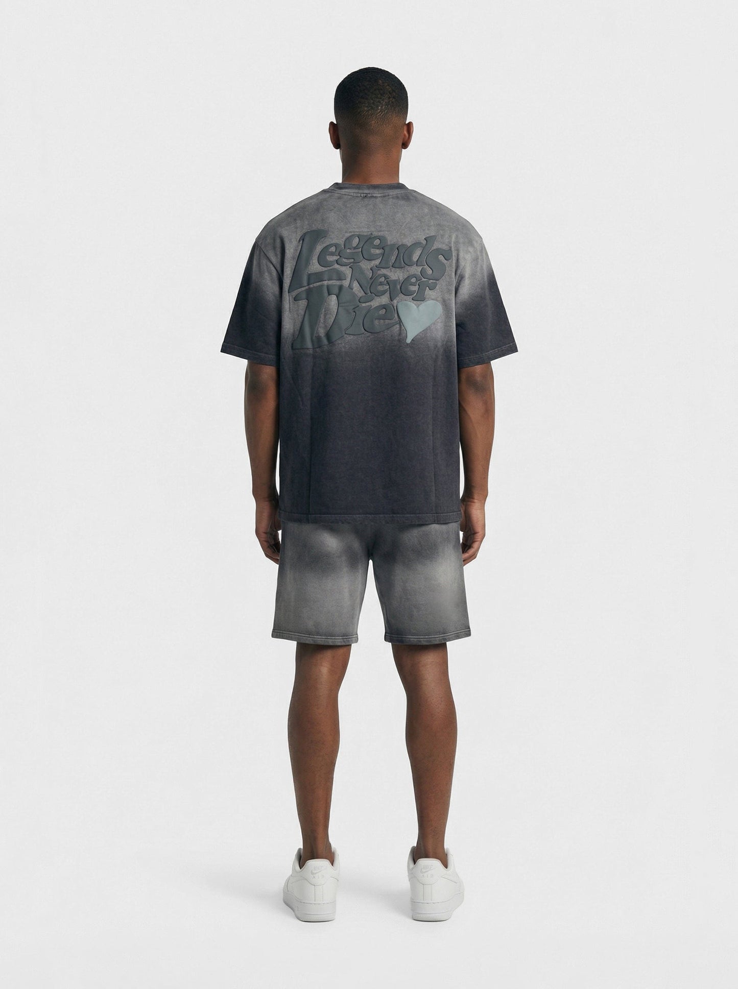 Legende Paris LND GRADIENT SHORT - CHARCOAL WASHED - Kick Game