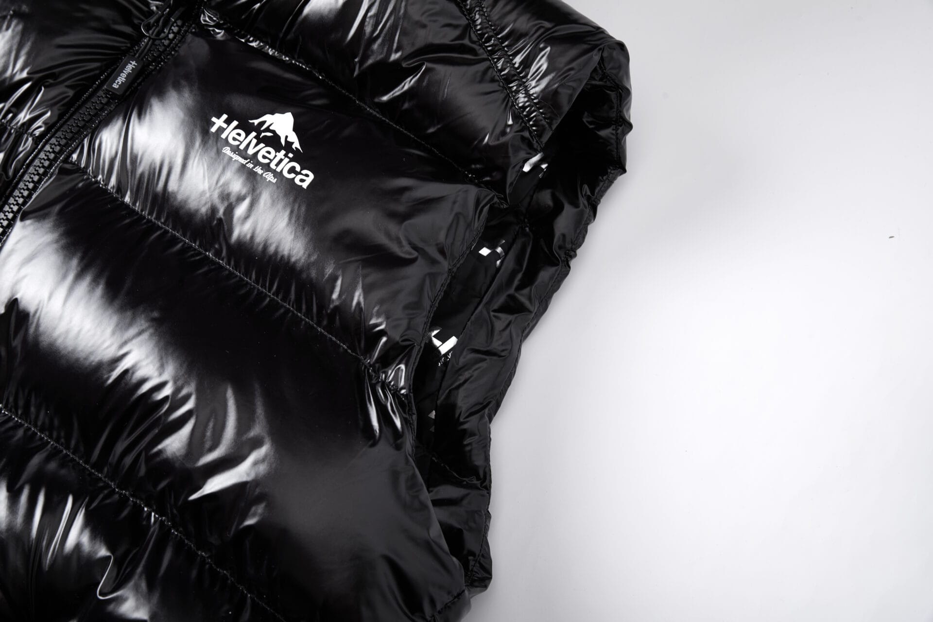 Helvetica Mountain Pioneers Space Sleeveless Hooded Jacket - Kick Game