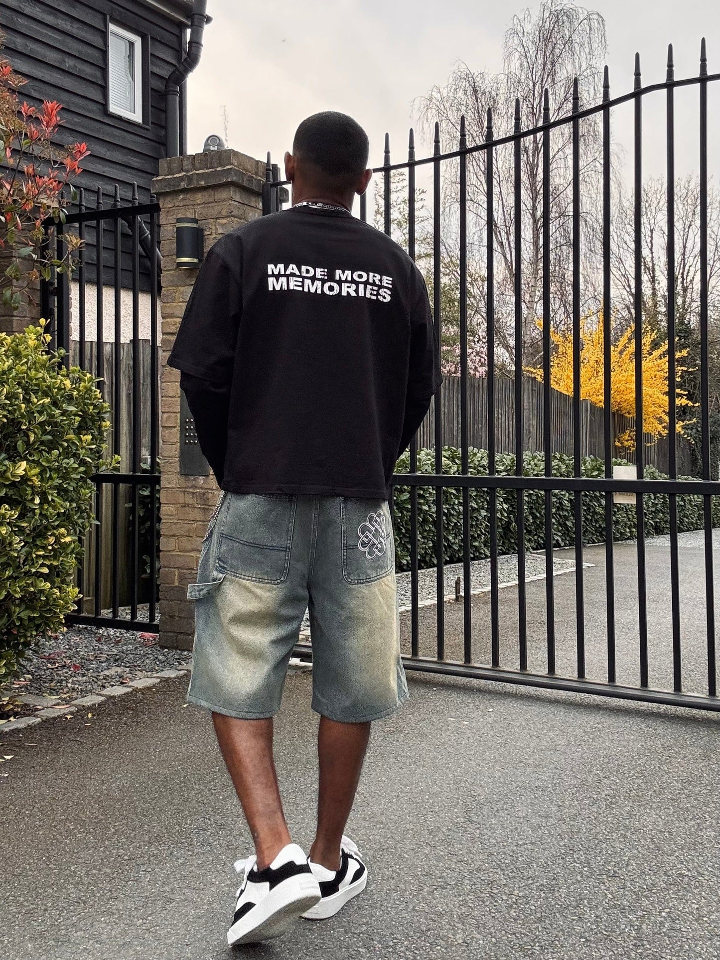 Made Many Mistakes T-Shirt - Black - Kick Game